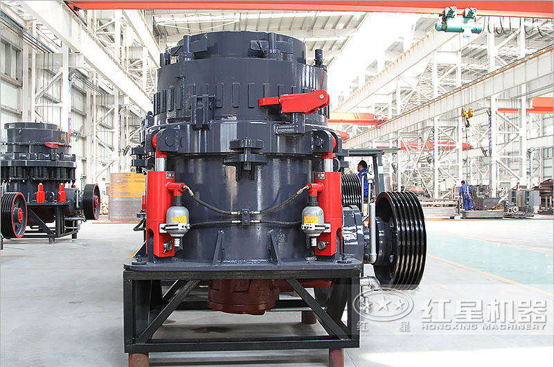 全液壓圓錐破碎機GYS300，出料粒形更好